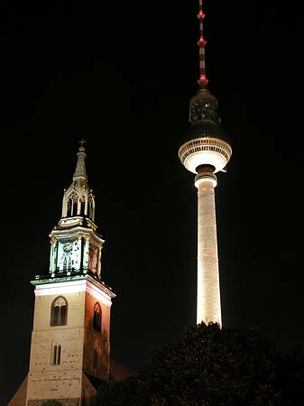 Fernsehturm und Marienkirche Foto 