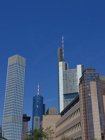 Commerzbank mit Degussa Foto 