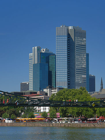 Eurotower und Dresdener Bank