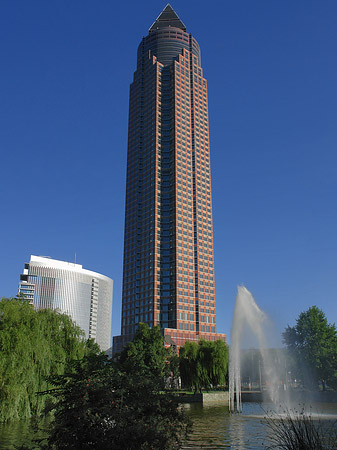 Fotos Messeturm mit Ludwig-Erhard-Anlage | Frankfurt am Main