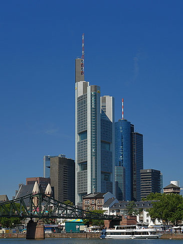 Foto Commerzbank mit Maintower - Frankfurt am Main