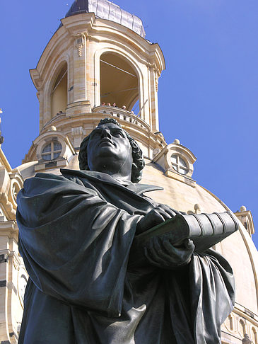 Foto Martin Luther Denkmal an der Frauenkirche