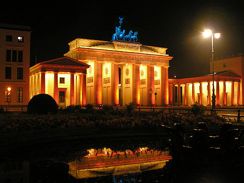 Foto Pariser Platz bei Nacht