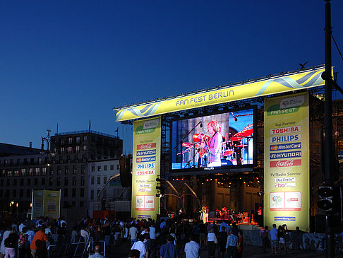 Fotos Fanfest bei Nacht | Berlin