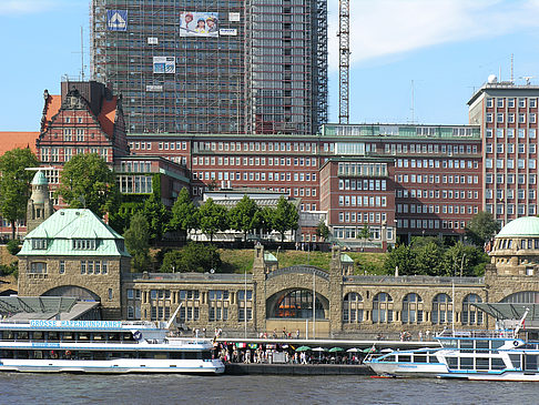 Foto Landungsbrücken - Hamburg