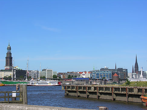 Fotos Panorama mit Hafen