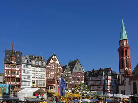 Römerberg mit Nikolaikirche Foto 