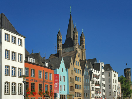 Foto Groß St Martin hinter Fischmarkt - Köln